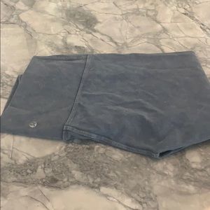 Lululemon wunder under pant. New. Size 6